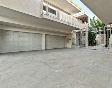 330 E Dryden Street - Photo Thumbnail 18