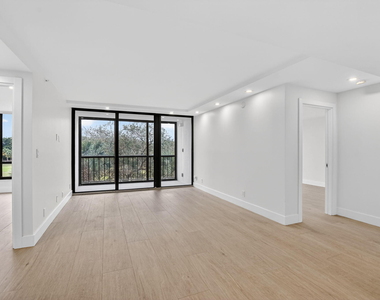 7835 Lakeside Boulevard - Photo Thumbnail 1