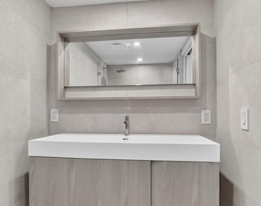 7835 Lakeside Boulevard - Photo Thumbnail 12