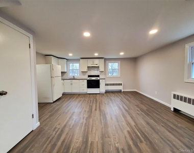 273 South 16th St - Photo Thumbnail 1