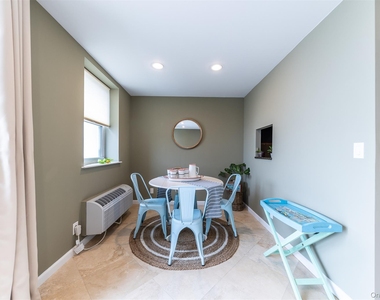 2 Richmond Road - Photo Thumbnail 3