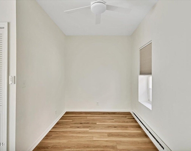 149 Jay Street - Photo Thumbnail 20