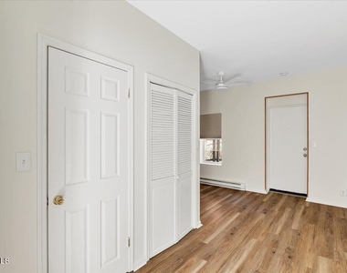 149 Jay Street - Photo Thumbnail 19