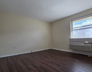 200 Prince Frederick Street - Photo Thumbnail 8
