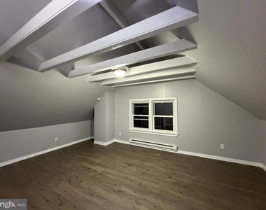 144 Washington Street - Photo Thumbnail 3
