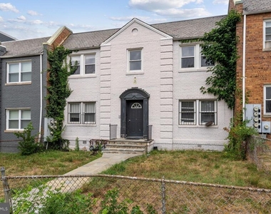 1222 Meigs Place Ne - Photo Thumbnail 14