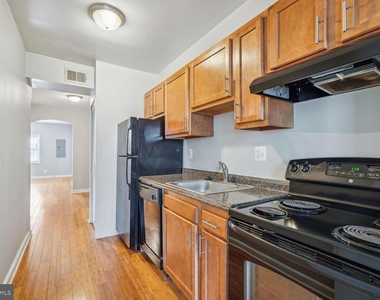 1222 Meigs Place Ne - Photo Thumbnail 7