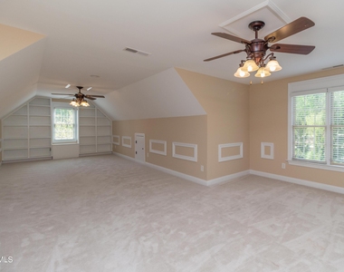 119 Broad Leaf Court - Photo Thumbnail 25