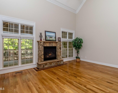 119 Broad Leaf Court - Photo Thumbnail 20