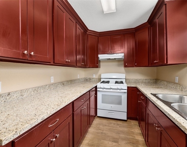 3938 Daphne Street - Photo Thumbnail 3