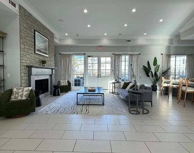 15000 W Airport Boulevard - Photo Thumbnail 10
