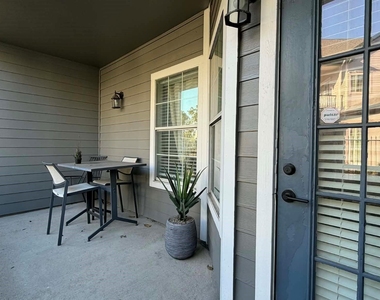 15000 W Airport Boulevard - Photo Thumbnail 11