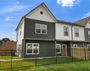 6417 Eastland Street - Photo Thumbnail 19