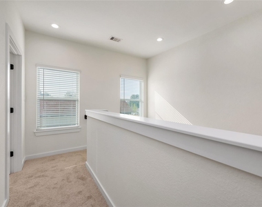6417 Eastland Street - Photo Thumbnail 10