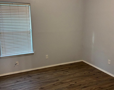 18803 Prairie Larkspur Drive - Photo Thumbnail 4