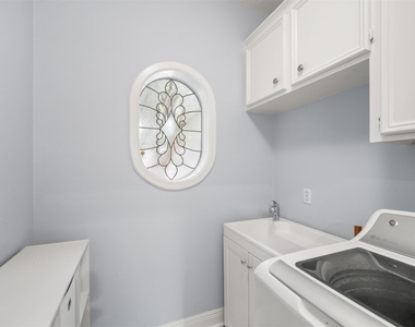 3622 Springhill Lane - Photo Thumbnail 21