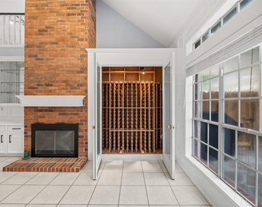 3622 Springhill Lane - Photo Thumbnail 14