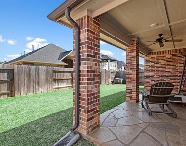 2127 Blossomcrown Drive - Photo Thumbnail 30
