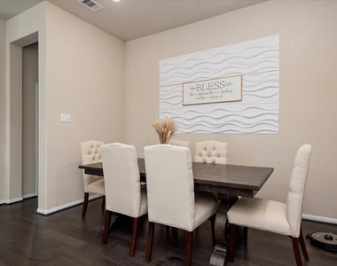2127 Blossomcrown Drive - Photo Thumbnail 19