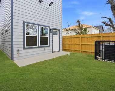 3320 Francis Street - Photo Thumbnail 25