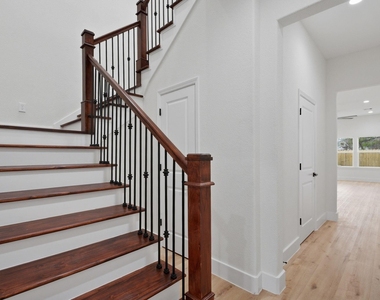 3320 Francis Street - Photo Thumbnail 15