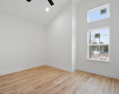 3320 Francis Street - Photo Thumbnail 18
