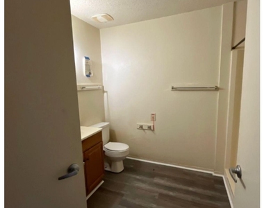 1700 N Grand Prix Drive - Photo Thumbnail 6