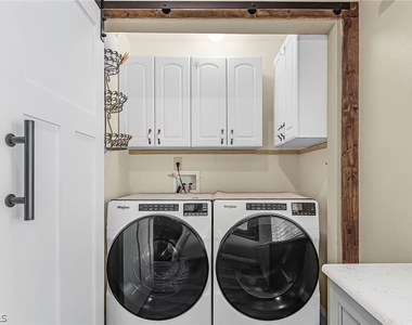 985 Quail Run - Photo Thumbnail 13
