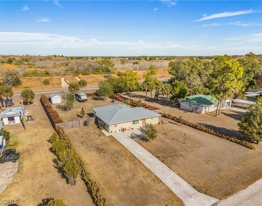 985 Quail Run - Photo Thumbnail 26