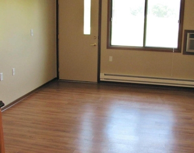 858 Se 8th Street - Photo Thumbnail 7