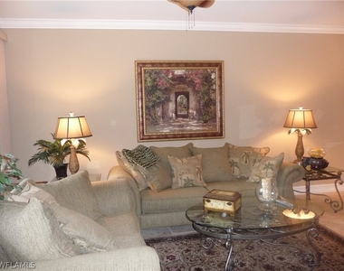7709 Pebble Creek Circle - Photo Thumbnail 8