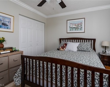 1010 Manatee Road - Photo Thumbnail 6