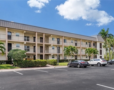 1010 Manatee Road - Photo Thumbnail 8
