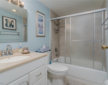 1010 Manatee Road - Photo Thumbnail 7