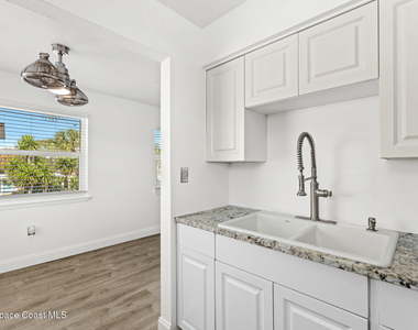 411 Madison Avenue - Photo Thumbnail 12