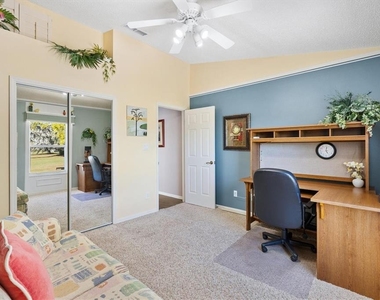 3909 River Crest Circle - Photo Thumbnail 18
