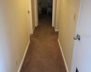 48 Club House Drive - Photo Thumbnail 7