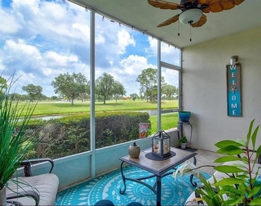 7461 W Country Club Drive N - Photo Thumbnail 9