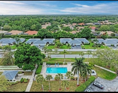 7461 W Country Club Drive N - Photo Thumbnail 19