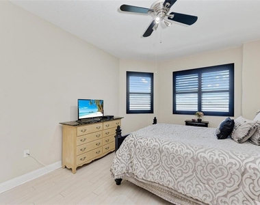 611 Riviera Dunes Way - Photo Thumbnail 14