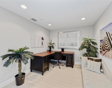 611 Riviera Dunes Way - Photo Thumbnail 11