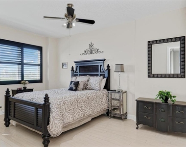611 Riviera Dunes Way - Photo Thumbnail 13