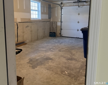 765 Hart Street - Photo Thumbnail 24