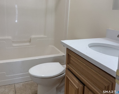 765 Hart Street - Photo Thumbnail 30