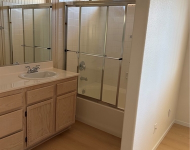 3224 N Campbell Road - Photo Thumbnail 13