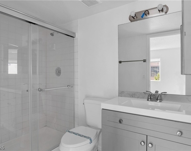 2221 N Jones Boulevard - Photo Thumbnail 13