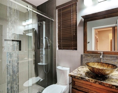 10509 Jeremy Pointe Avenue - Photo Thumbnail 22