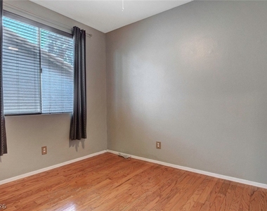 10509 Jeremy Pointe Avenue - Photo Thumbnail 19