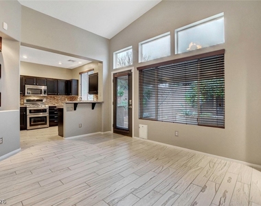 10509 Jeremy Pointe Avenue - Photo Thumbnail 13