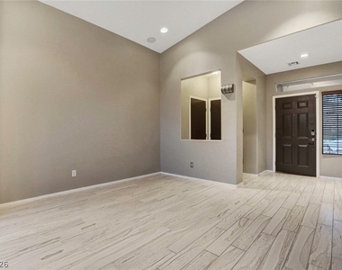 10509 Jeremy Pointe Avenue - Photo Thumbnail 10